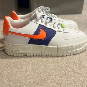 Women’s Nike Air Force